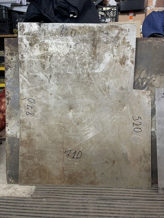 Листы нержавейки разные