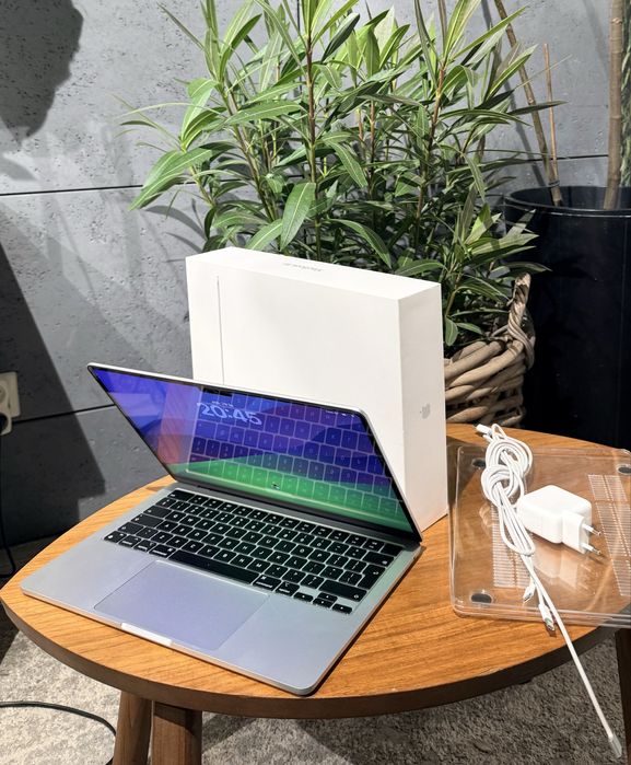 Apple MacBook Air 2024 13,6" M3 16GB RAM 512GB Dysk macOS Srebrny