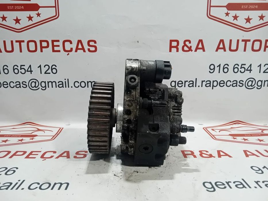 Bomba Injetora / Bomba de Injeção /Alta Pressão 1.9 DCI Ref 044501075