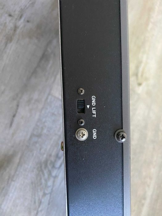 Amplificador de Auscultadores TASCAM MH 40 MK II - Oportunidade