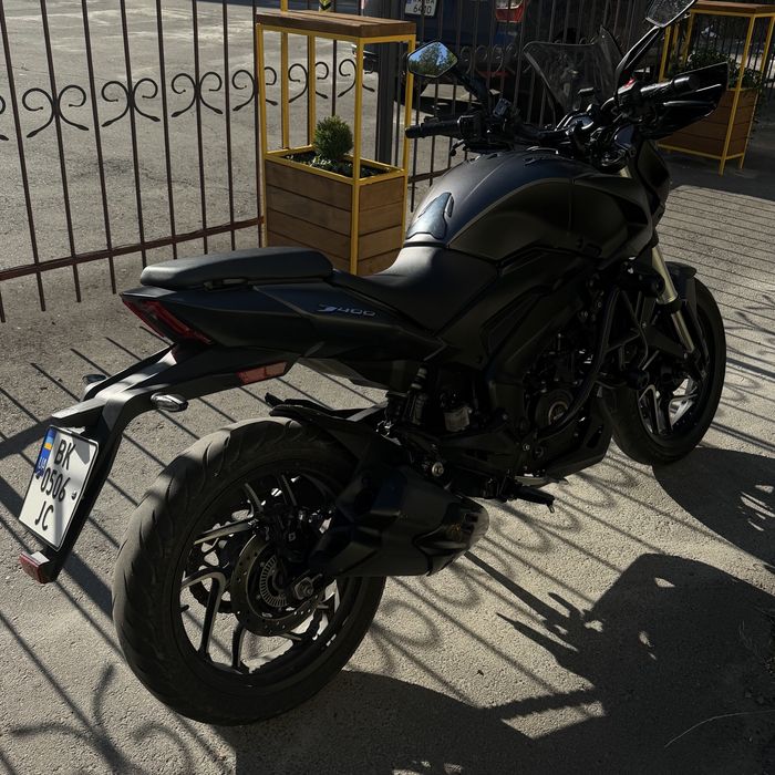 bajaj dominar 400