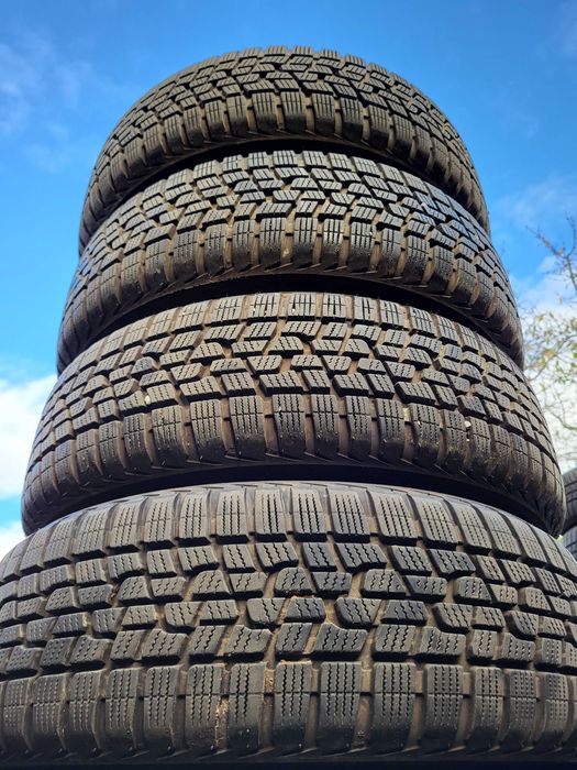Komplet opon Firestone Winterhawk evo 2 185/65r15 88T