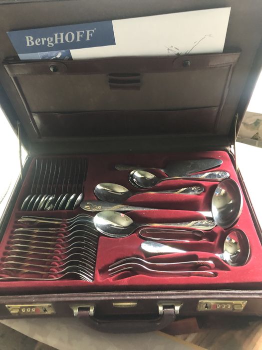 Набор столовых предметов Berhgoff