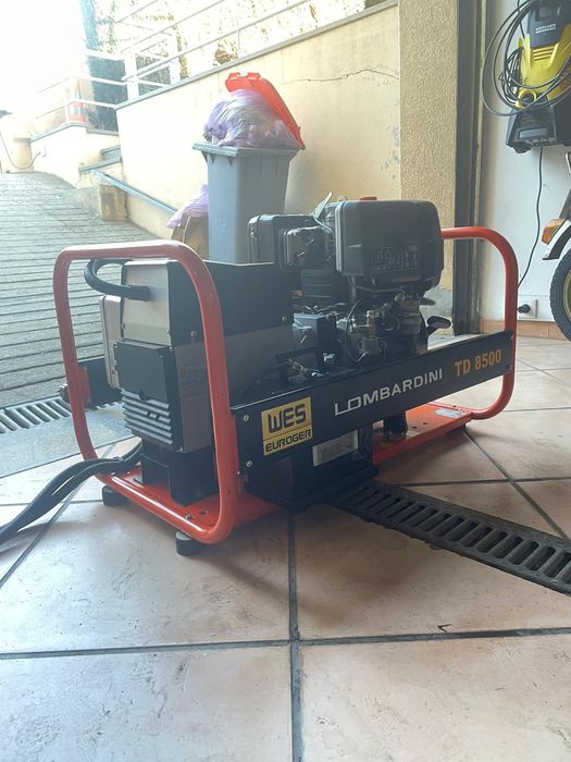Gerador trifásico 8.2 kW