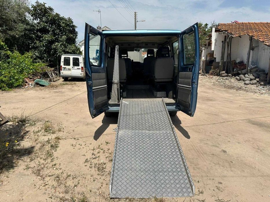 Carrinha cadeira rodas homologada Peugeot Boxer
