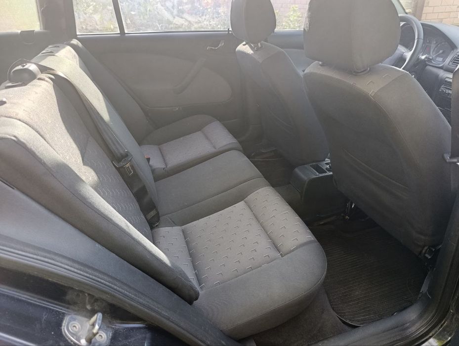 Skoda Octavia  tour 1.6 MPI / ГБО