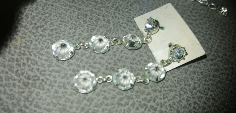 Zestaw biżuterii ślubnej