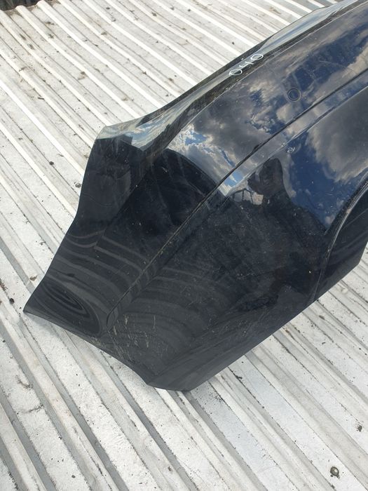 Бампер задній w204 c-class c220 c250 седан колір 040