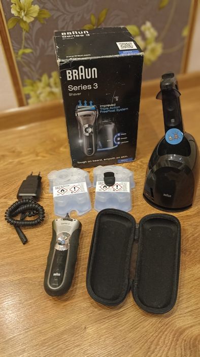 Електрична бритва BRAUN Series 3 390cc Без картріджів!