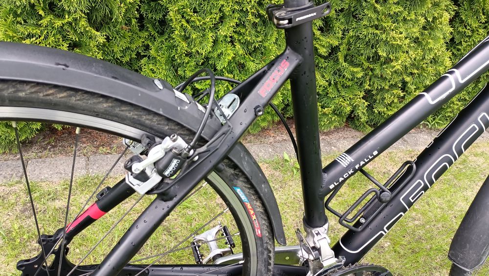 Rower Focus Black Falls  miejski crossowy  Deore LX