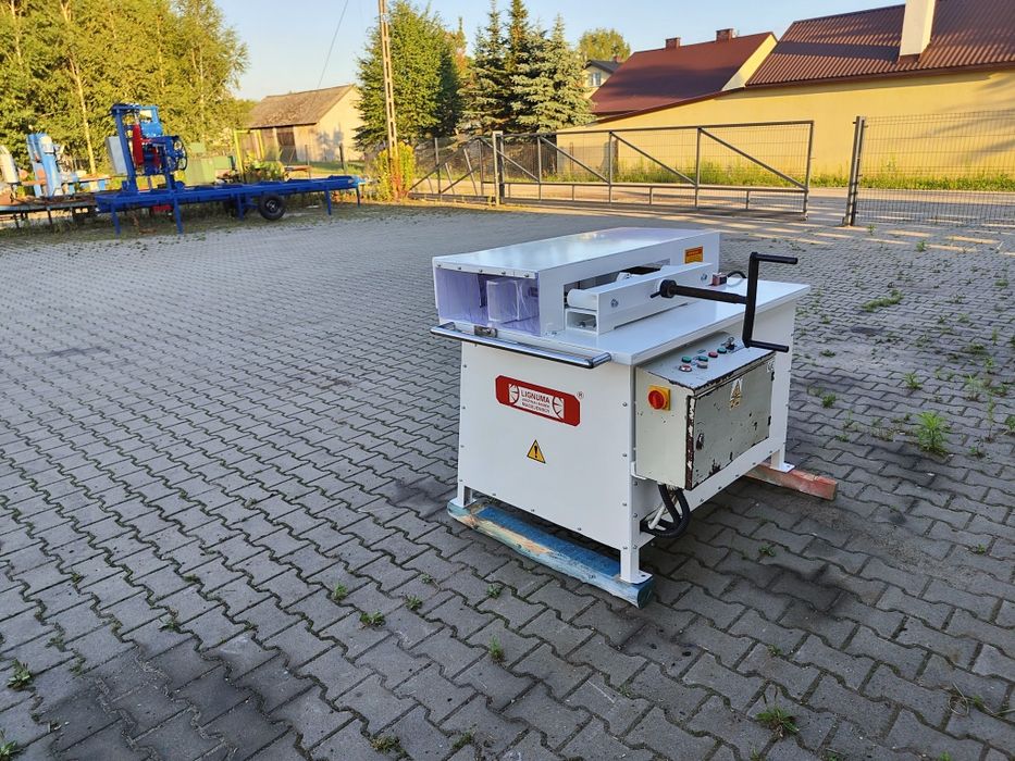 Obrzynarka oflisiarka lignuma
