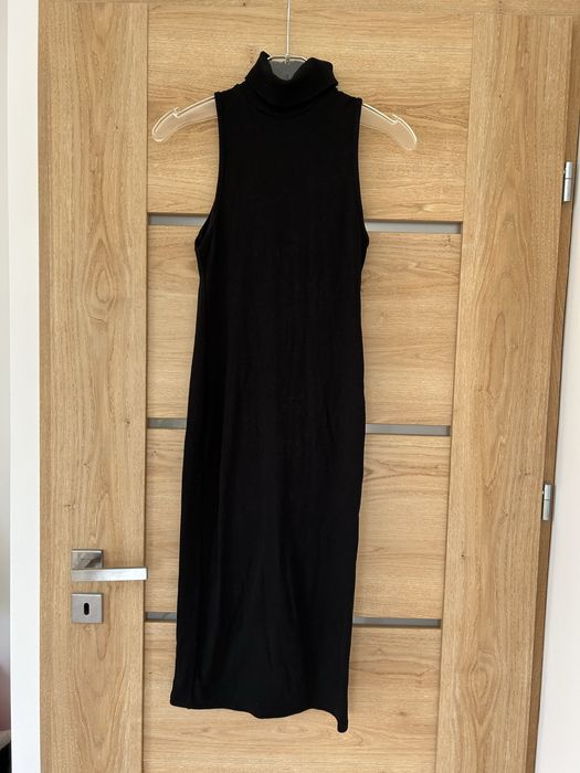 Sukienka prążek zara