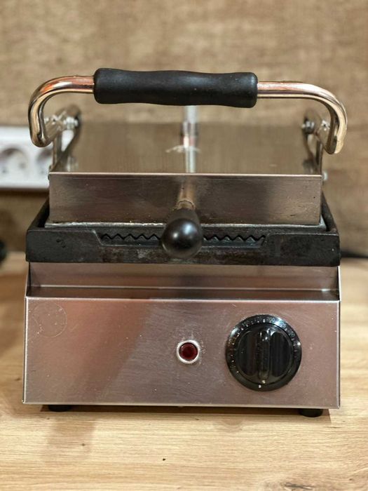 Гриль контактний КИЙ-В гк-S1 (б/у)