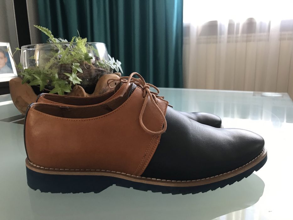 Skórzane eleganckie buty rozmiar 40