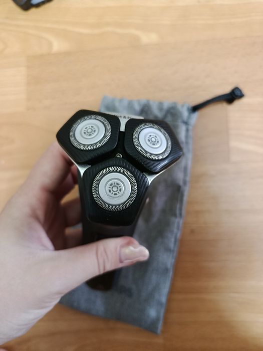 электробритва Philips Series 5000