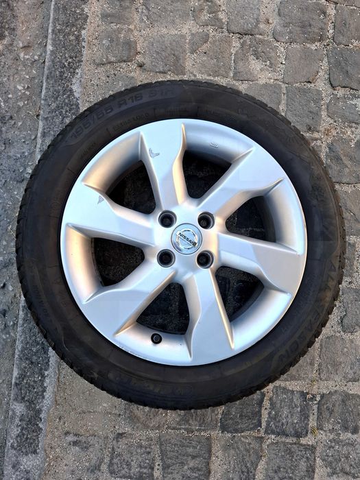 Jantes originais Nissan 16" + pneus Tigar All Season 195/55/16 (4x100)