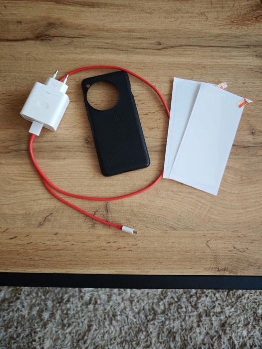 Oneplus 12 -12/256 GB z gwarancją do 13.06.2026