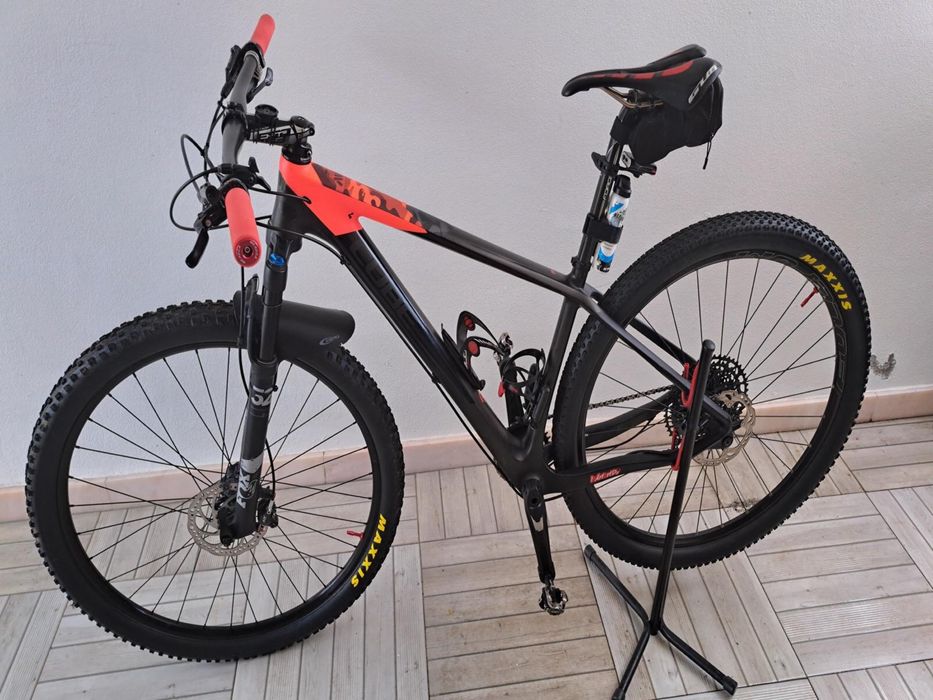 Bicicleta Btt Carbono