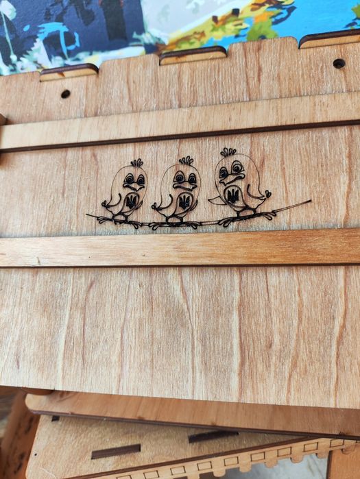 Годівничка для птахів