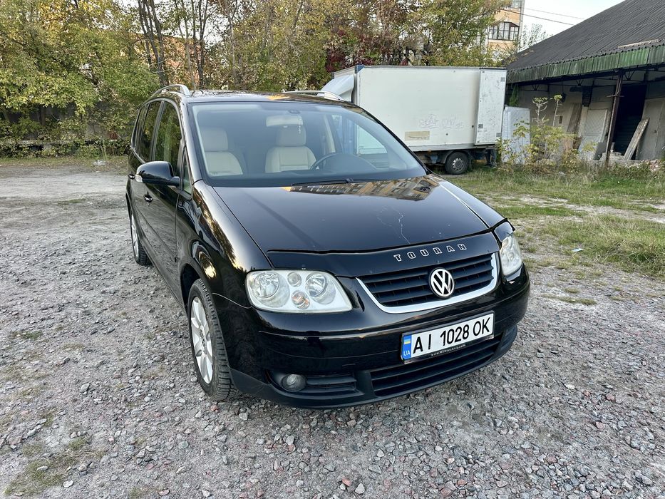 Продам Volkswagen Touran 2.0 Дизель