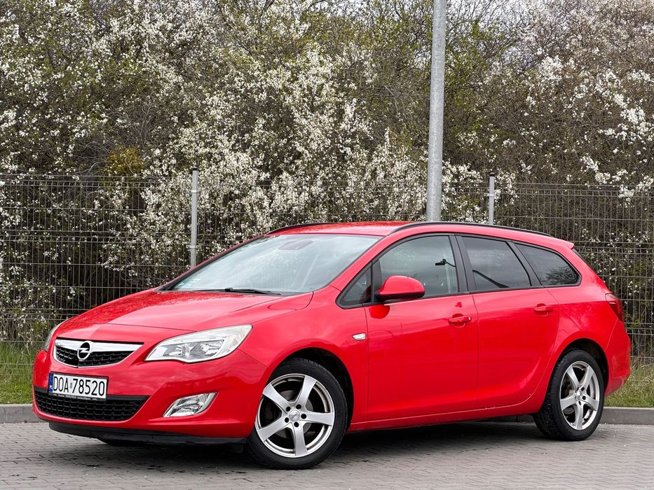 Opel Astra LPG ważne 5lat Podgrzewane fotele/kierownica Aut.Klimatyzacja Alufelg