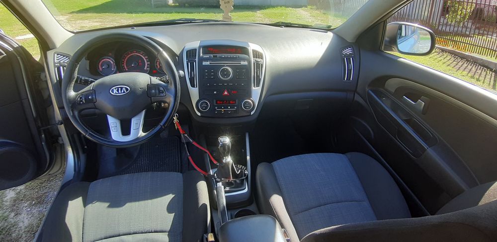 Kia Ceed 1.6 crdi 2010r.
