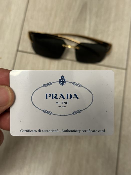Okulary Prada przeciwsłoneczne nowe