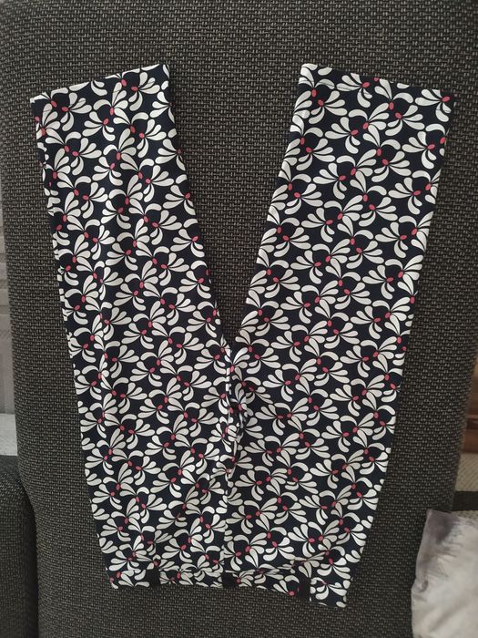 modne spodnie damskie 7/8 elastan 42 44