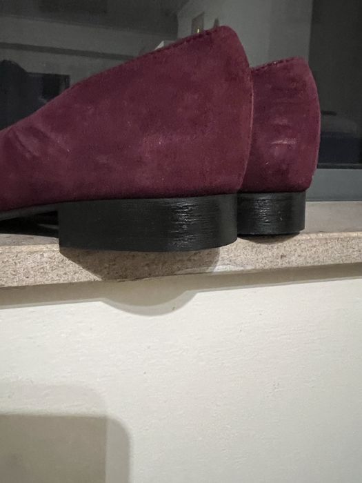 Sapatilha Haity, na cor vinho em camurça • NOVA!  Tam 40