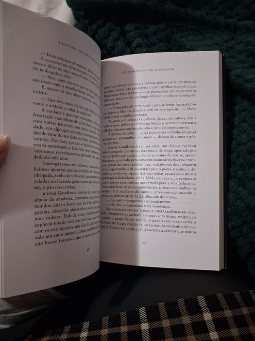 Os demónios do convento - Cristina Sanchez-Andrade