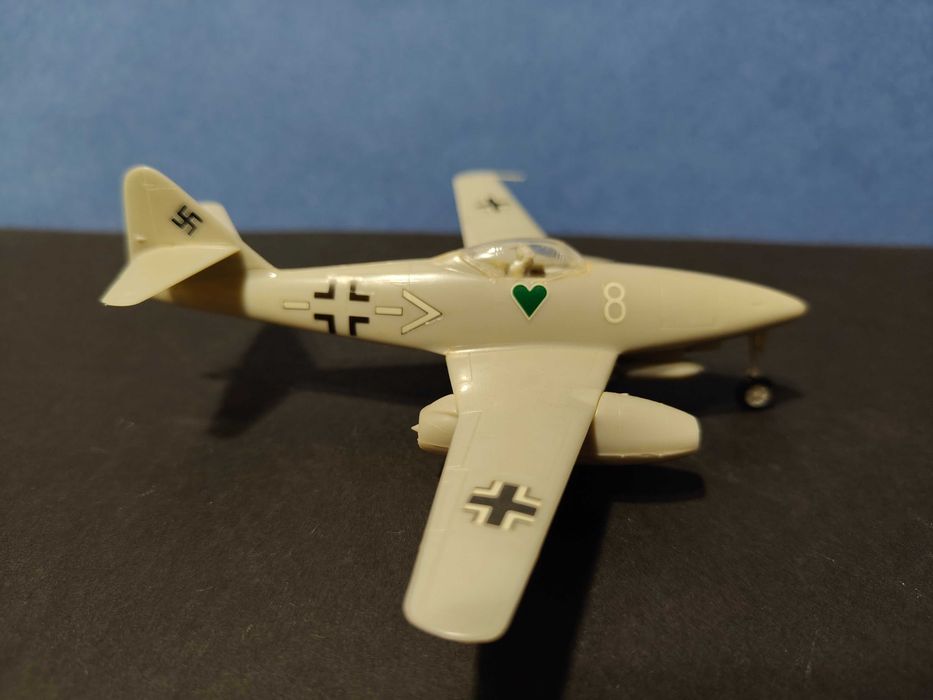 Samolot Messerschmitt Me 262   Tamiya 1:100