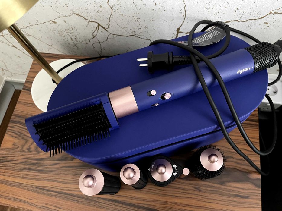 Modelador multifunções e secador Dyson Airwrap