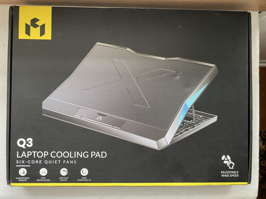 Охолоджувальна підставка для ноутбука