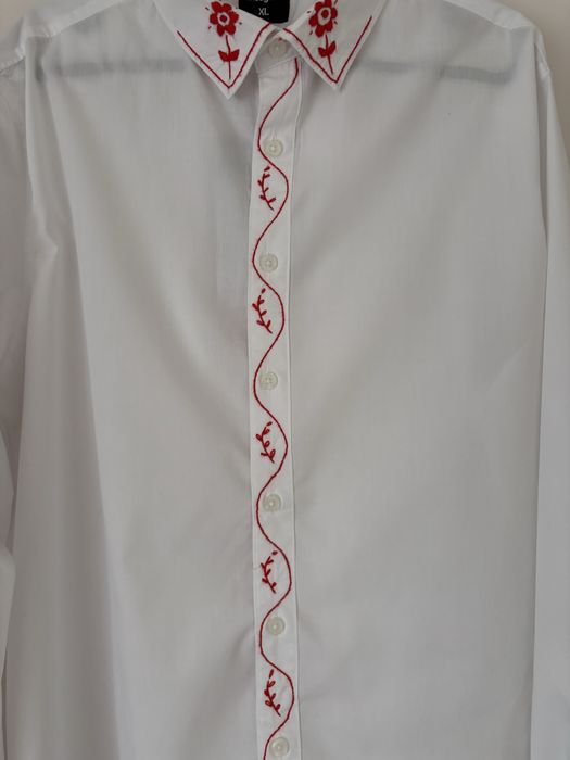 ręcznie haftowana koszula haftem lachowskim podegrodzkim regionalnym