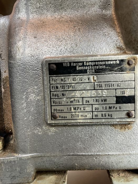 Kompresor sprężarka DDR 10Bar 380V 400V bardzo dobry stan