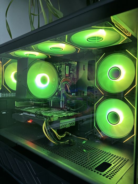 Komputer Gamingowy Ryzen 5 3500x 16gb ram Radeon RX 570