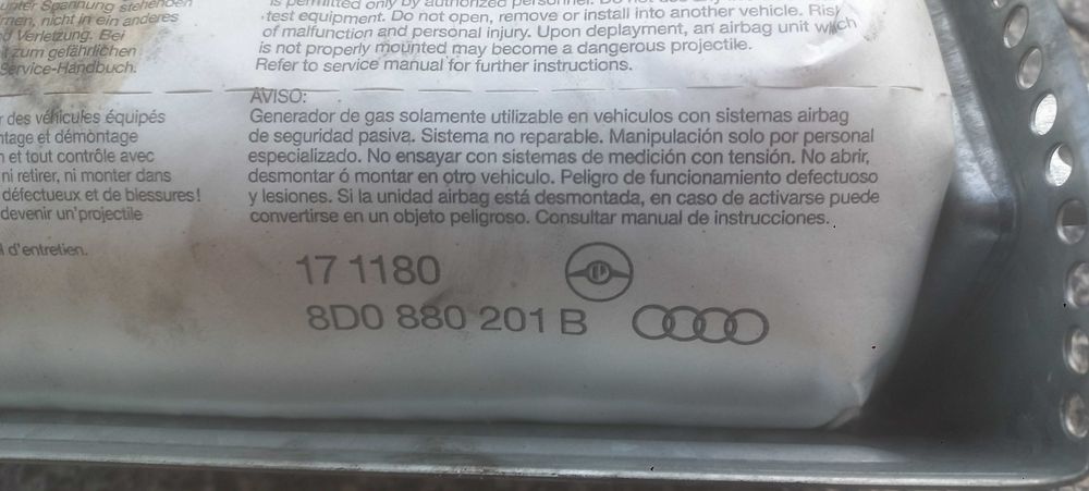 Airbag Tablier Audi A4 B5 8D Original 8D0880201B e 8D0880201J