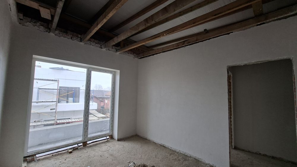 Продаж Таунхаус 145м². Ділянка 2сот. Готовий до ремонту. Комунікації