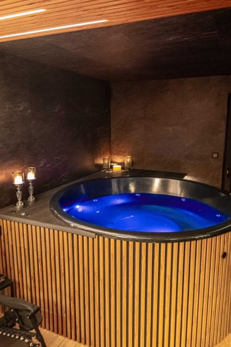 Luksusowa Balia Ogrodowa Gazowa | Hot Tub Premium | Jacuzzi Zewnętrzne | Ruska Bania | EFRO SPA | THERVIK Outdoor