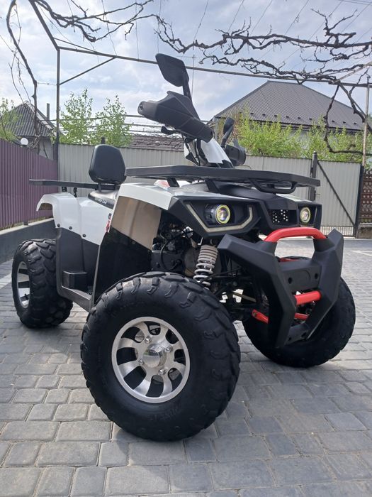 Продам квадрик 200 кубів