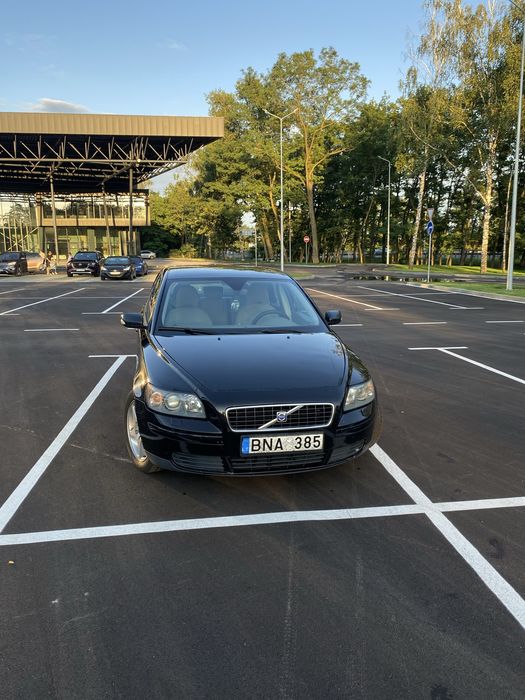 Volvo s40 2006року