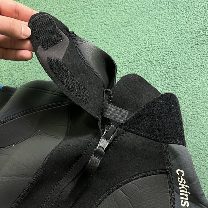 Мокрий гідрокостюм C-skins