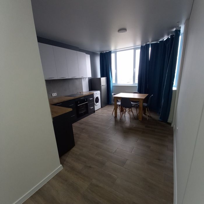 Однокімнатна електро квартира навпроти Центрального Парку