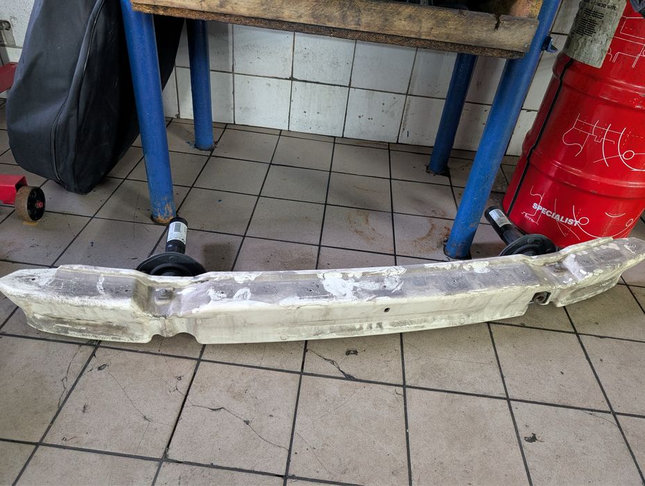 Підсилювач заднього бампера BMW E46 купе кабріо