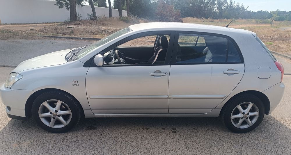 Toyota Corolla 1.4 VVTI de Corrente