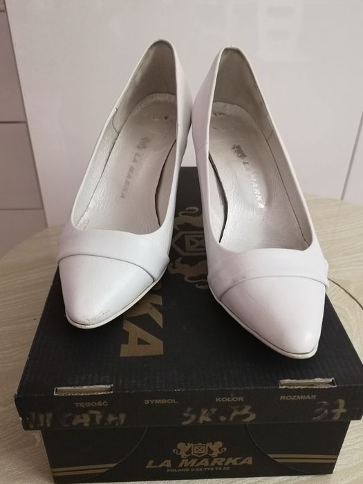 Buty czółenka białe ślubne skórzane roz 37 LaMarka