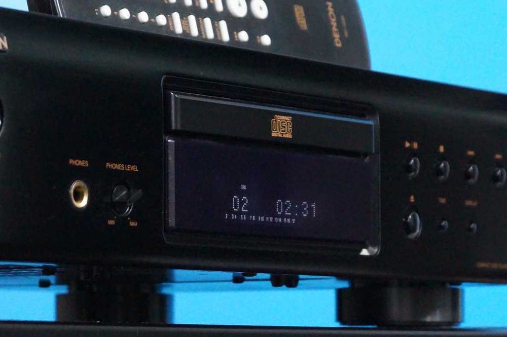 Odtwarzacz płyt cd DENON DCD-500AE z pilotem jak nowy czarny gwarancja