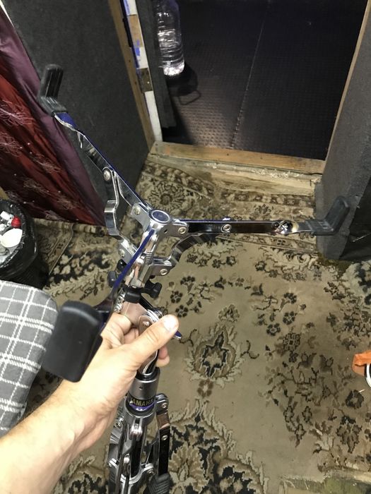 Стійка для малого барабану Yamaha SS740A snare stand