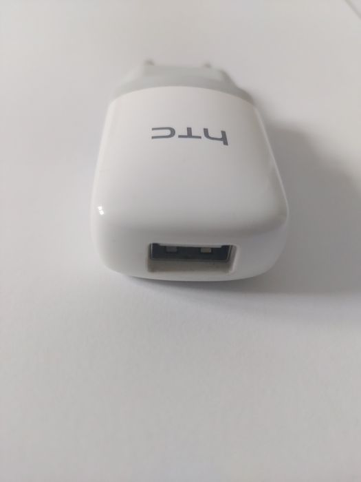Oryginalna ładowarka wtyczka sieciowa HTC biała Micro USB uniwersalna