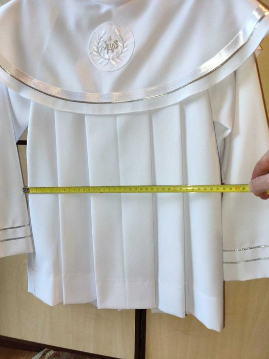 Strój komunijny dla chłopca, alba